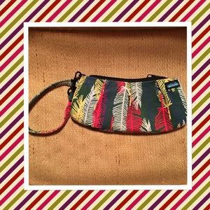 Kavu wristlet