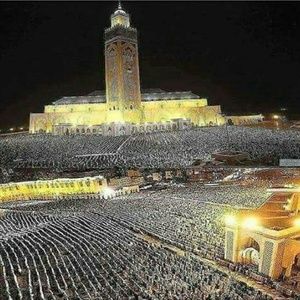 Meet your Posher, Zineb