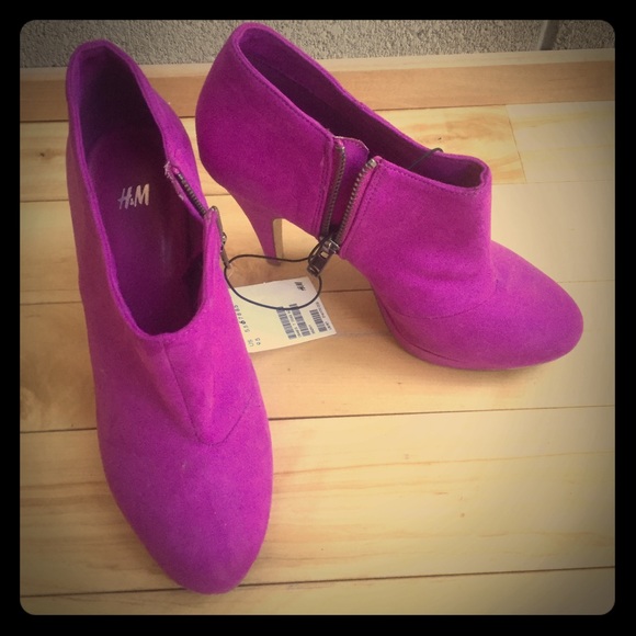 H&M suede bootie