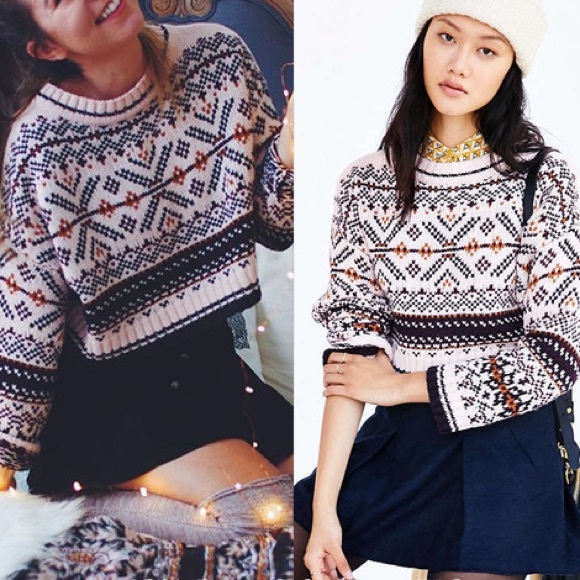 Urban Outfitters BDG Cropped Anna Sweater - Picture 2 of 4