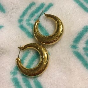 Vintage gold earrings