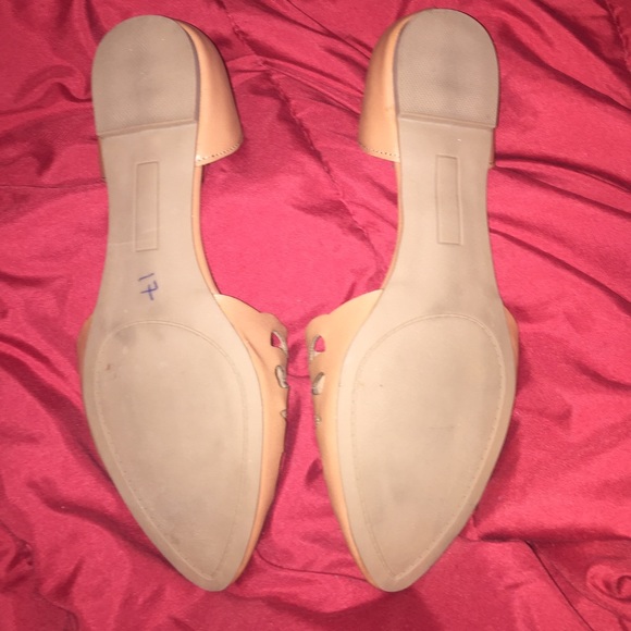 Tan flats - Picture 2 of 3