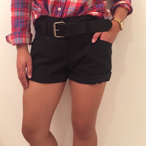 Theory size 2 black shorts with belt