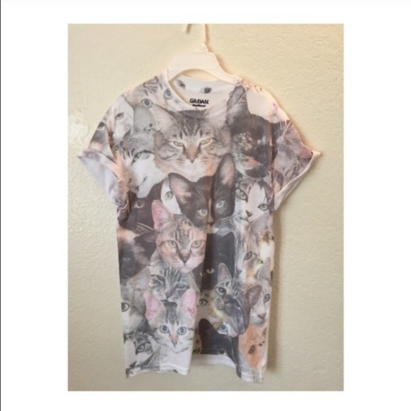 Cats tee
