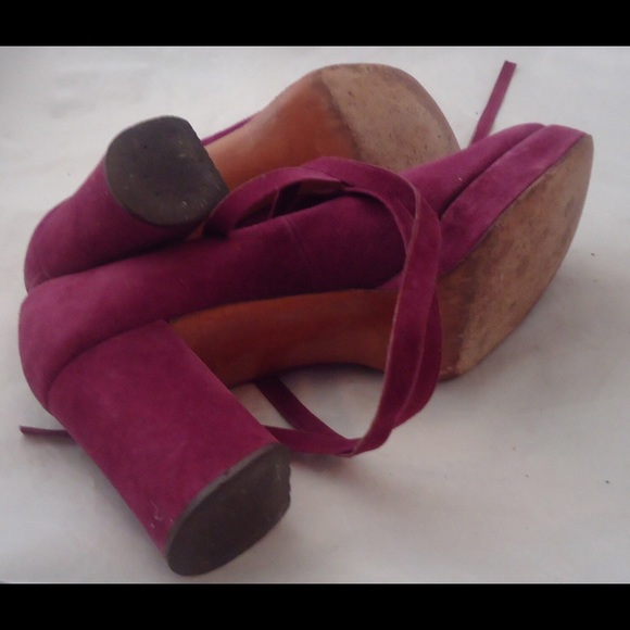 SOLD Lace Up Purple Suede Mod Platform Heels 7 - Picture 4 of 4