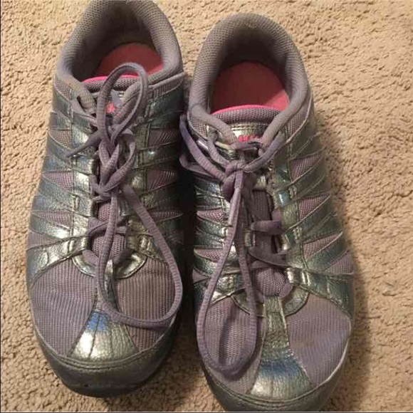 Nike shoes grey and pink