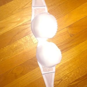 White Lace Strapless Bra