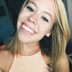 Meet your Posher, Britt