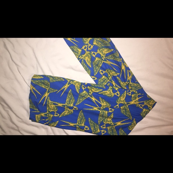 Lularoe TC Blue with yellow birds leggings New