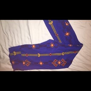 Lularoe TC leggings Aztec Print Beautiful!