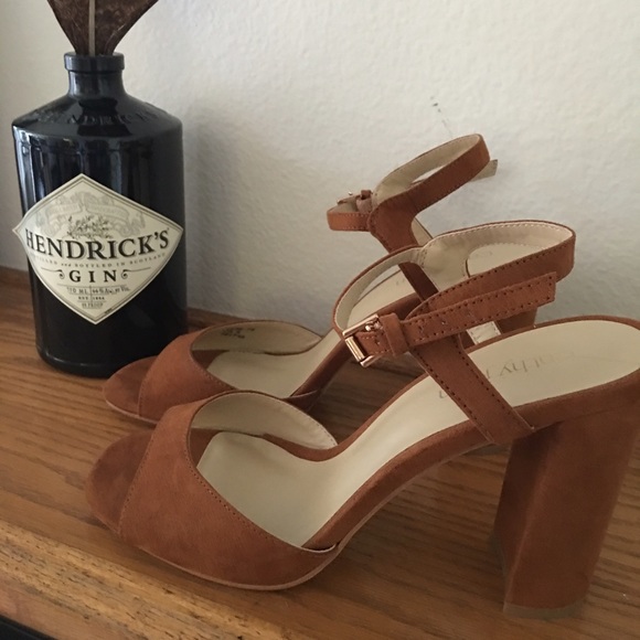 Cathy Jean Tan heels
