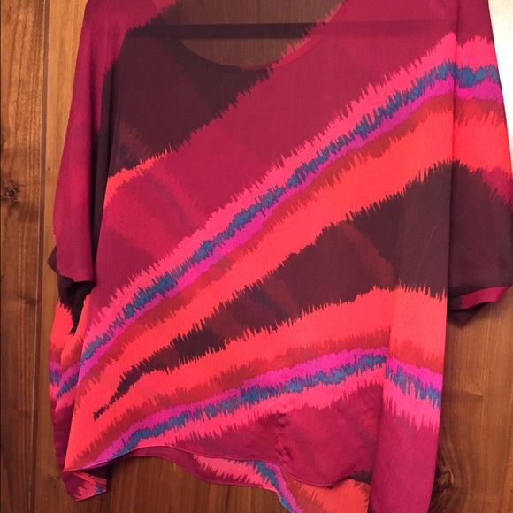Express Bright Top - Picture 2 of 2