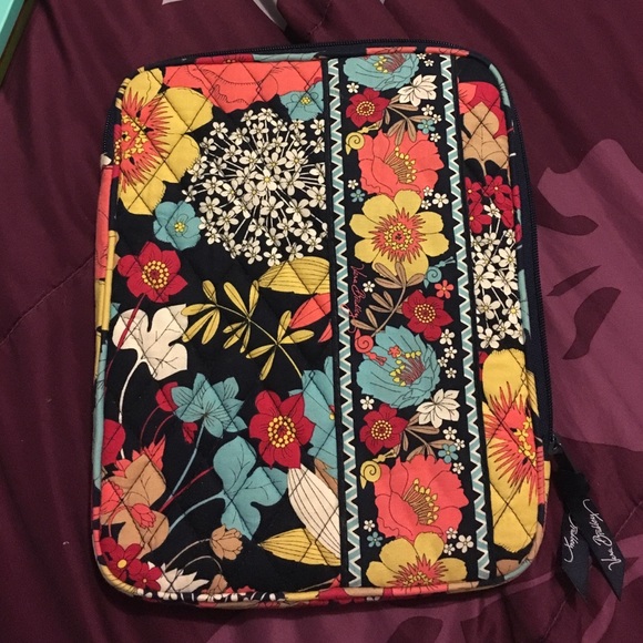 Vera Bradley Accessories - Tablet case