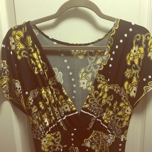 XL black, yellow and white kimono style top