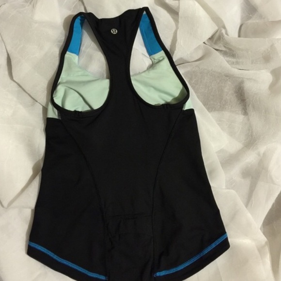 Lululemon workout razor back - Picture 2 of 2