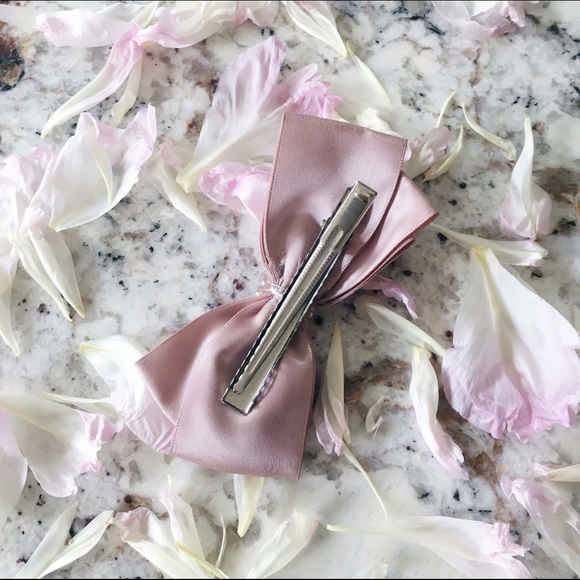 Pale Blush Silk Bow Hair Clip