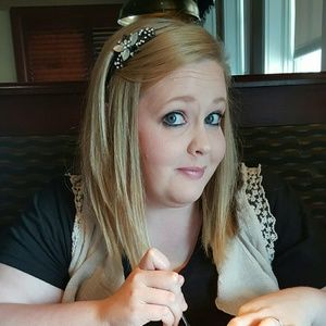 Meet your Posher, Britney