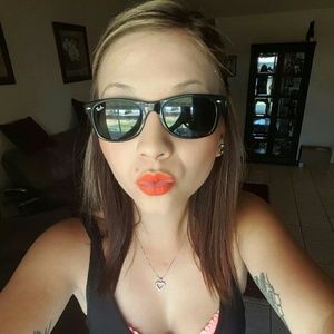 Meet your Posher, Autumn