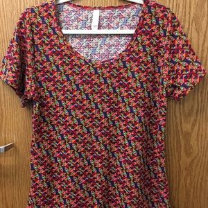 LuLaRoe Classic tee, L, NWOT