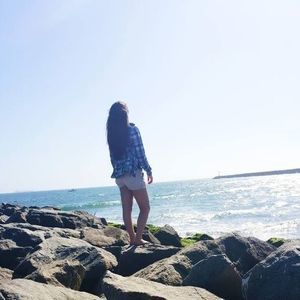 Meet your Posher, Iris