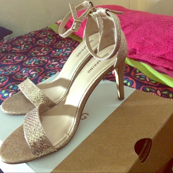 Call it Spring gold heels