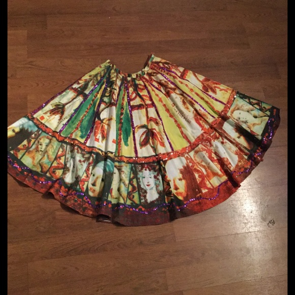 On the Runway Swing  Wiggle skirt