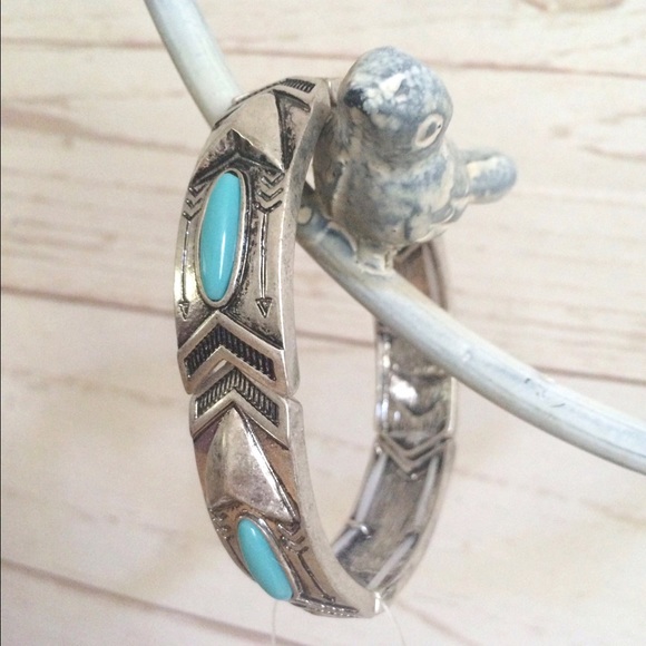 Turquoise Bracelet - Picture 4 of 5