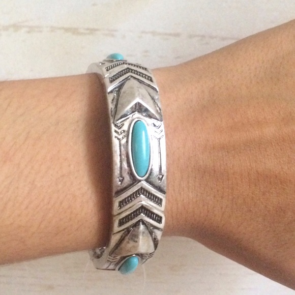 Turquoise Bracelet - Picture 5 of 5