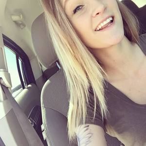 Meet your Posher, Lexie