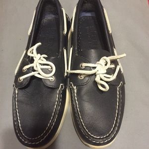 Sperry top-sider boat shoes
