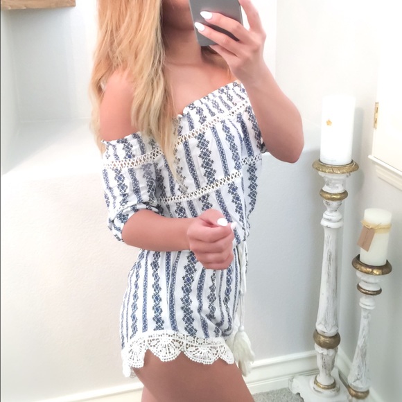 Sold out - Picture 2 of 2