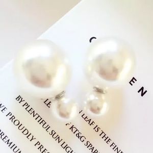 double pearl earring