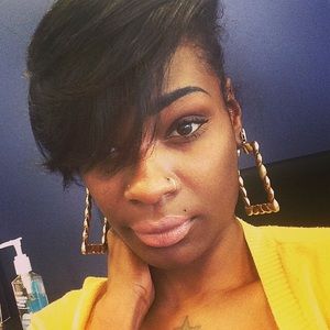 Meet your Posher, Brittany