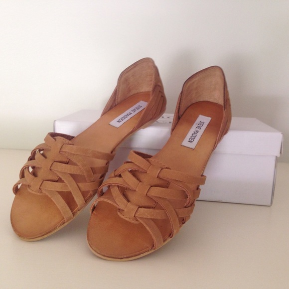 Steve Madden Shoes - Steve Madden Leather Woven Sandals