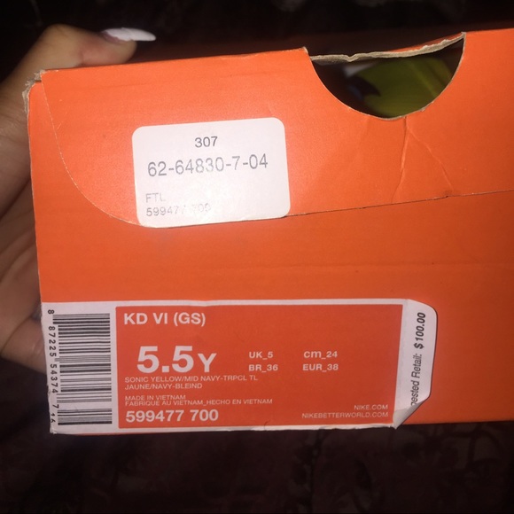 KD Nike shoes ! - Picture 4 of 4