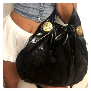 Gucci patent leather Hysteria bag, large