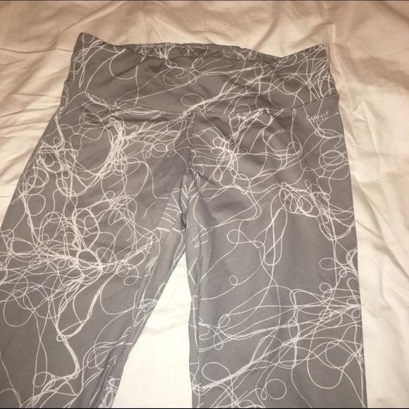 capri workout leggings