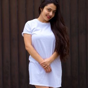 Meet your Posher, Celeste