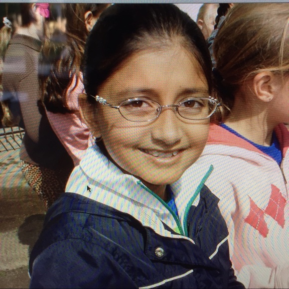 Meet your Posher, Sajni - Picture 1 of 1