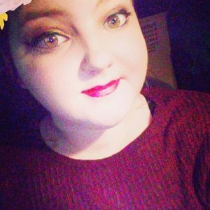 Meet your Posher, Sierra