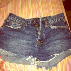 High waisted BDG urban outfitter shorts