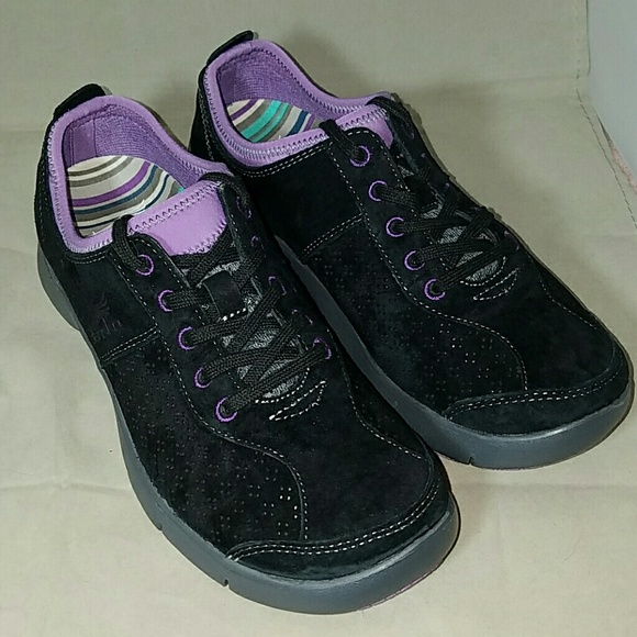 Dansko Shoes - DANSKO 37 = 7 Elise Sedona Suede Black & Purple