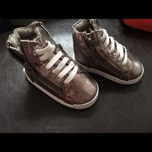 Micheal Kors Baby sneakers& Kardashian kids shoes