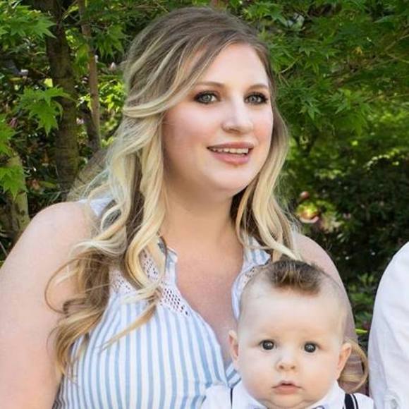 Meet your Posher, Danaka