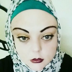 Meet your Posher, Krista