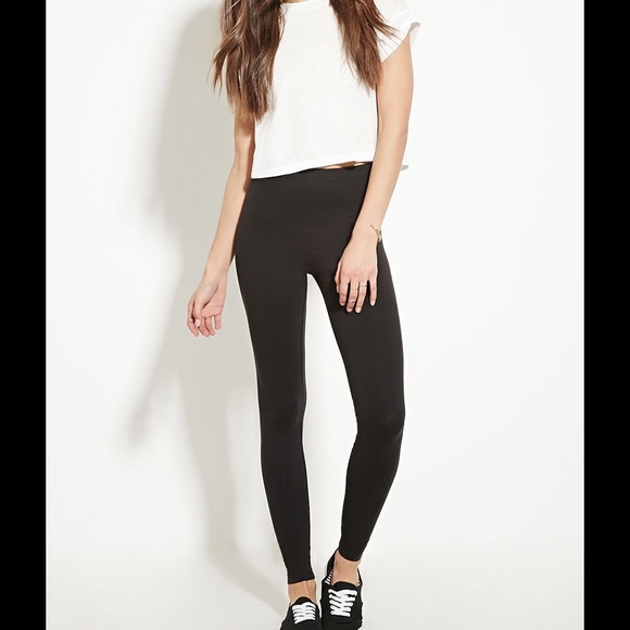 ✳️ Heathered Knit Leggings.