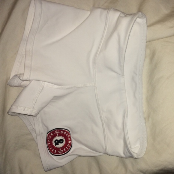 Doughnuts & deadlifts flew shorts xs