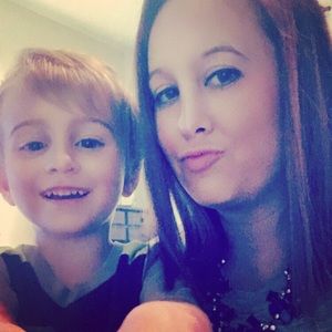 Meet your Posher, Melissa