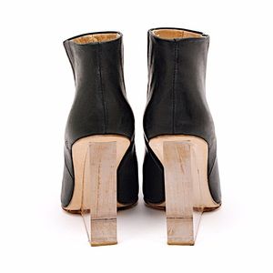 Maison Martin Margiela for H&M Shoes - MAISON MARTIN MARGIELA Black Leather Ankle Boots Maison Martin Margiela for H&M Shoes - MAISON MARTIN MARGIELA Black Leather Ankle Boots