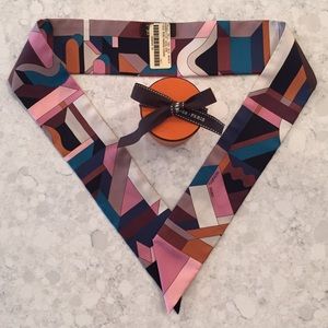 Hermes Twilly Twill Silk Perspective Cavaliere NWT